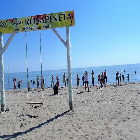 Pleasant Seaside In Rosolina Mare
